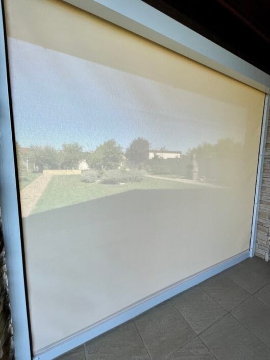 Zipscreen