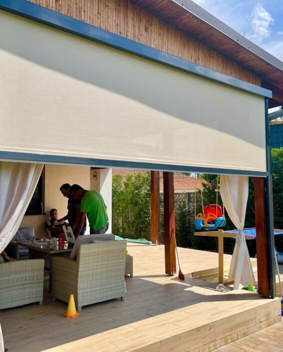 Zipscreen