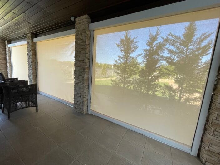 Zipscreen