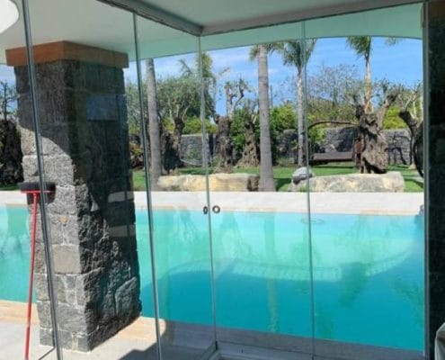 Frameless-Glass-Partition-2-600x600 Despre Compania Trident Timisoara